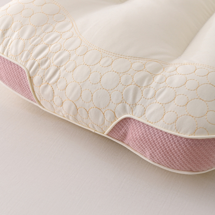 91家纺网 家纺一手货源 找家纺 爱来伊家纺 2026新款羊绒蛋白枕枕头枕芯 羊绒蛋白分区枕-粉