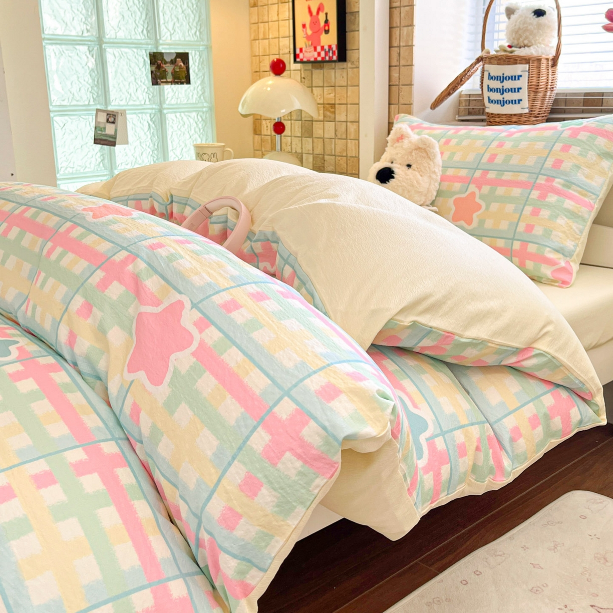 91家纺网 家纺一手货源 找家纺 川悦生活 2026新款双层纱皱皱纱学生床三件套 杏仁小星星