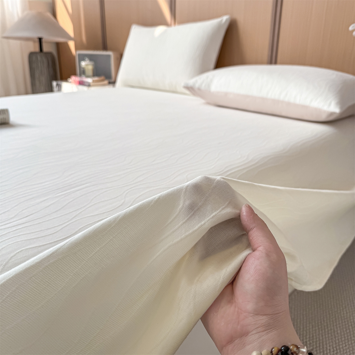 91家纺网 家纺一手货源 找家纺 （总）灰鲸 2026新款全棉简约三层纱色织提花单品床单