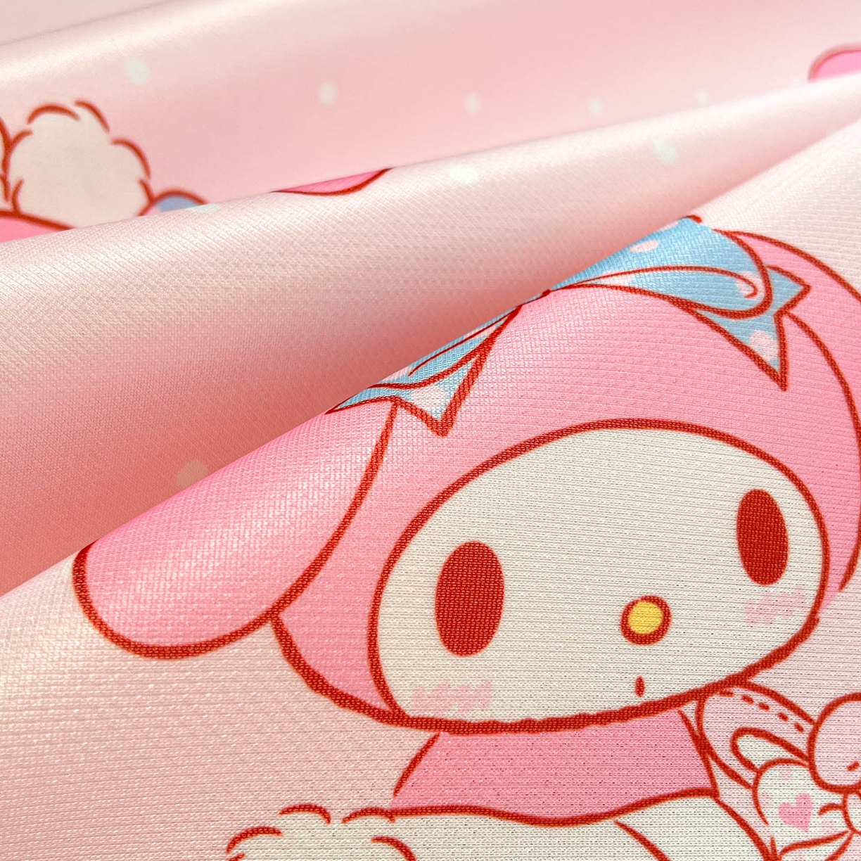 91家纺网 家纺一手货源 找家纺 暮思家居 2026新款三丽鸥正版授权数码印花A类可机洗1200D冰丝凉席三件套平铺款系列 平铺款-蝴蝶结美乐蒂