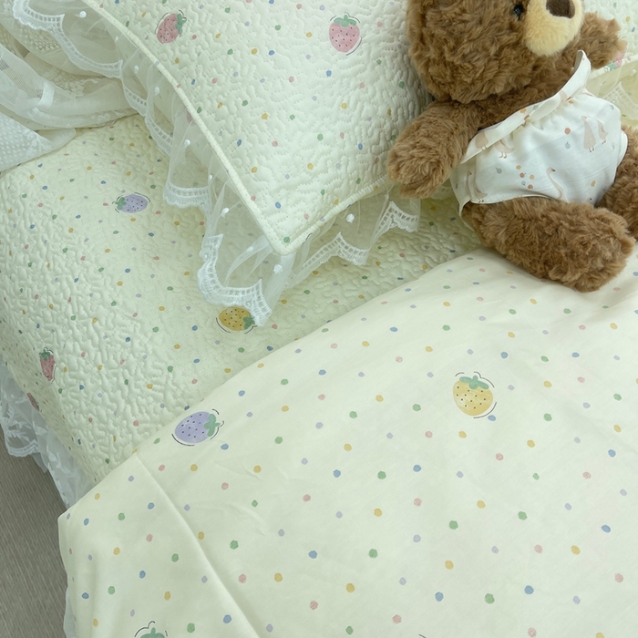 91家纺网 家纺一手货源 找家纺 禧瑞谷 2025新款双层花边纯棉床盖雪纺蕾丝款纯棉床盖四件套 莓果点点