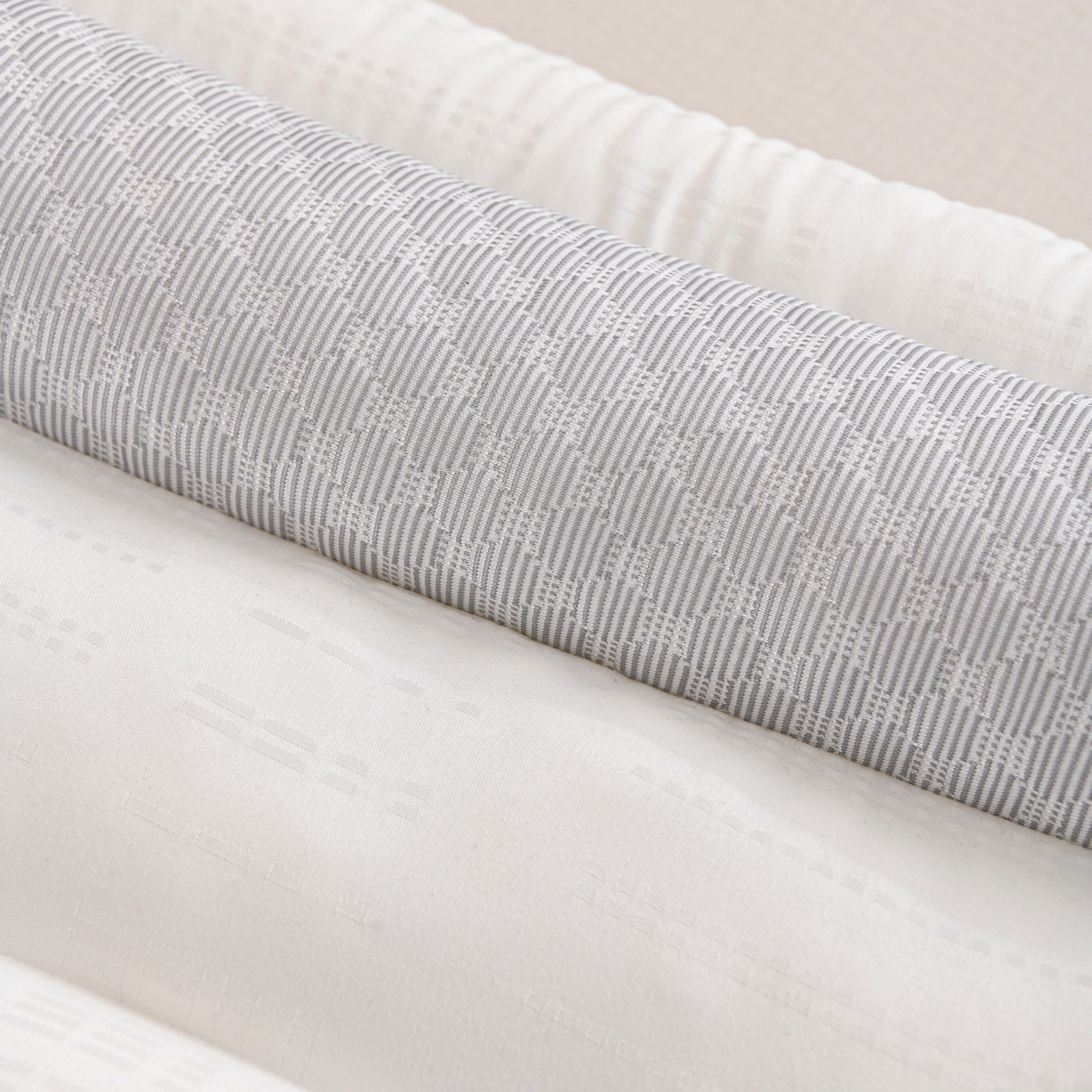 91家纺网 家纺一手货源 找家纺 爱来伊家纺 2026新款牵引舒缓枕枕头枕芯 牵引舒缓枕-灰