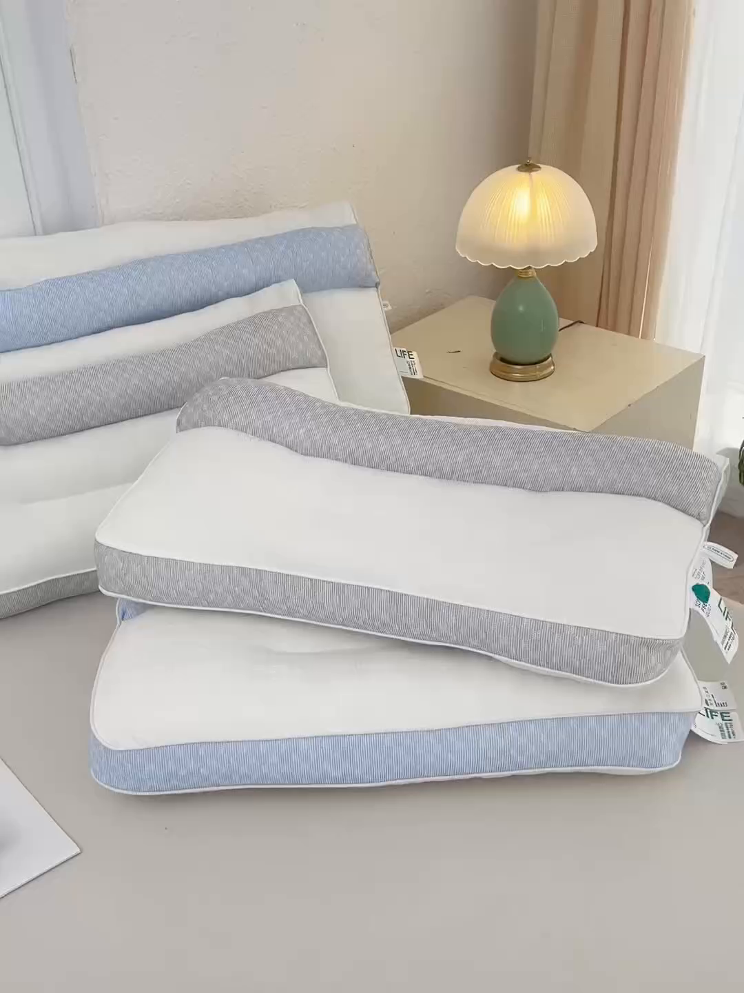 91家纺网 家纺一手货源 找家纺 爱来伊家纺 2026新款牵引舒缓枕枕头枕芯 牵引舒缓枕-兰