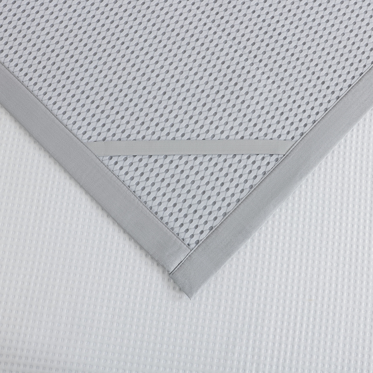 91家纺网 家纺一手货源 找家纺 耀悦家纺 2026款100%乙纶凉席pe凉感华夫格凉席加厚三明治三件套床笠床席子枕套 华夫格-奶白床席款