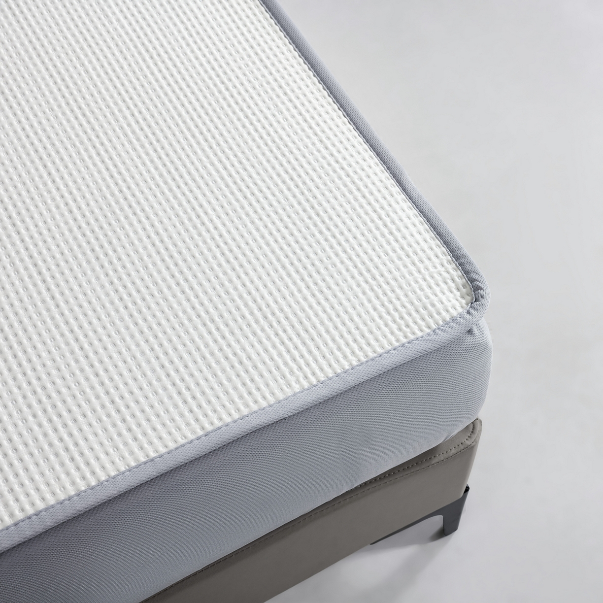 91家纺网 家纺一手货源 找家纺 耀悦家纺 2026款100%乙纶凉席pe凉感华夫格凉席加厚三明治三件套床笠床席子枕套 奶白-床笠款