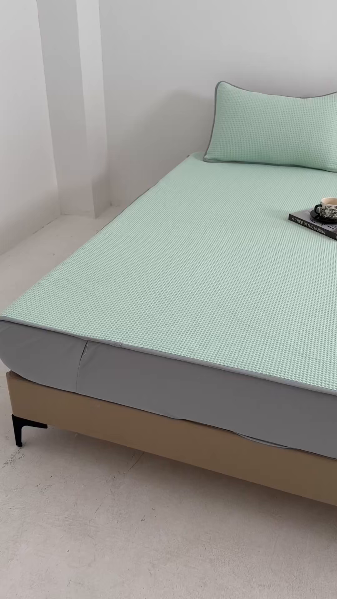 91家纺网 家纺一手货源 找家纺 耀悦家纺 2026款100%乙纶凉席pe凉感华夫格凉席加厚三明治三件套床笠床席子枕套 清凉绿-床笠款