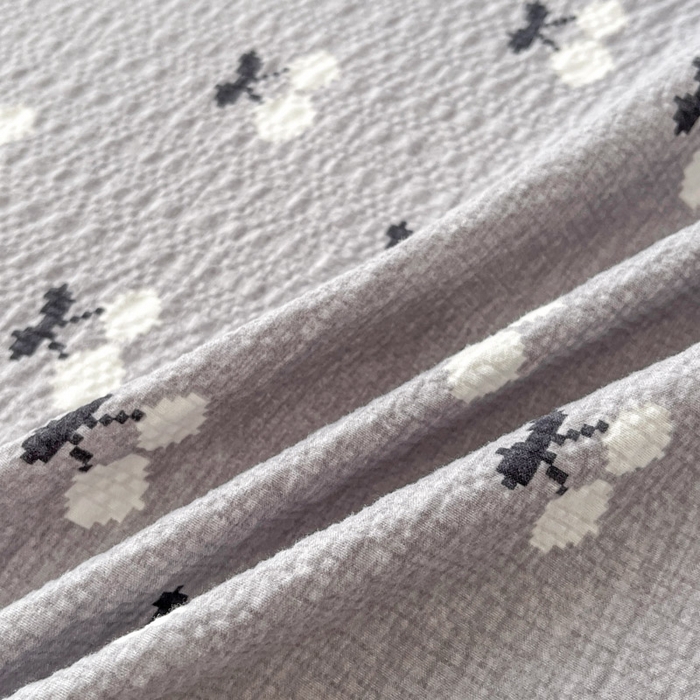 91家纺网 家纺一手货源 找家纺 几禾 2026新款高克重泡芙纱~印花款（单床单）-110g CD-灰樱桃