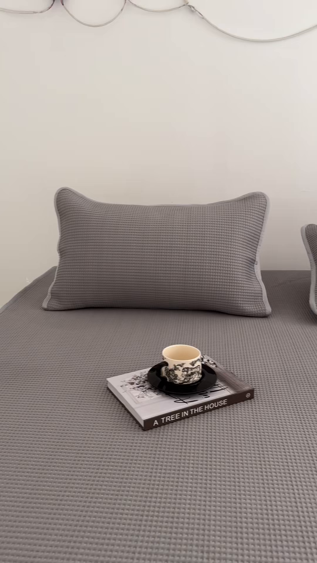 91家纺网 家纺一手货源 找家纺 耀悦家纺 2026款100%乙纶凉席pe凉感华夫格凉席加厚三明治三件套床笠床席子枕套 云灰-床笠款