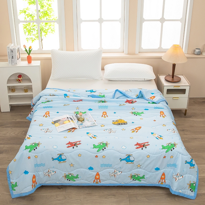 91家纺网 家纺一手货源 找家纺 才森家纺 2026新款绗绣夏凉被宽包边夏被直播间爆款空调被福利赠品被子 飞机