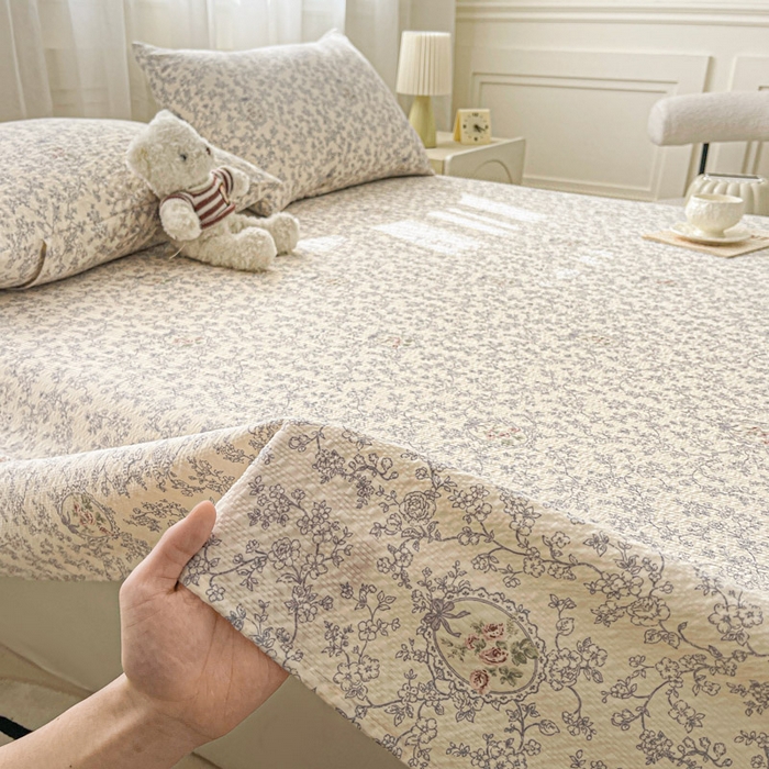 91家纺网 家纺一手货源 找家纺 几禾 2026新款高克重泡芙纱~印花款（单床单）-110g CD-蕾丝花匣