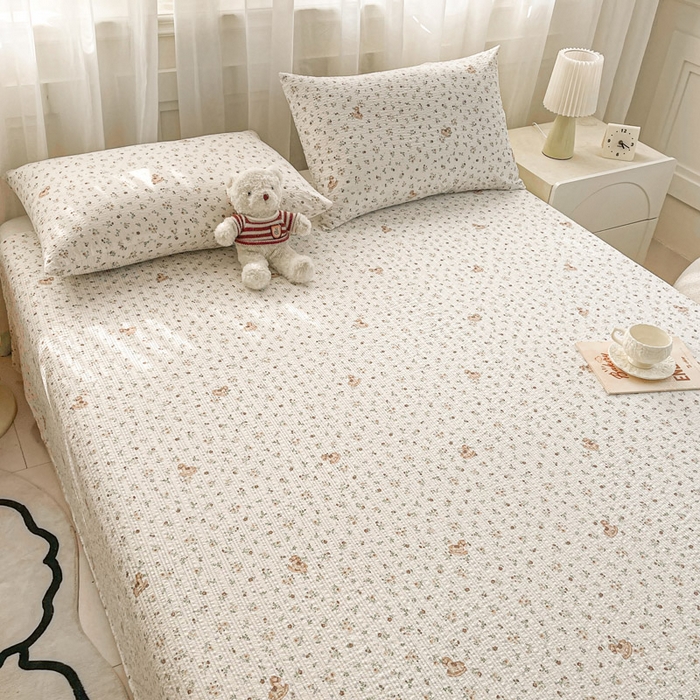 91家纺网 家纺一手货源 找家纺 几禾 2026新款高克重泡芙纱~印花款（单床单）-110g CD-木马小花团