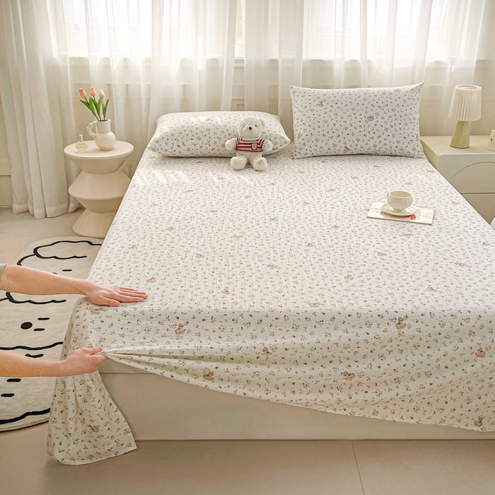 91家纺网 家纺一手货源 找家纺 几禾 2026新款高克重泡芙纱~印花款（单床单）-110g CD-木马小花团