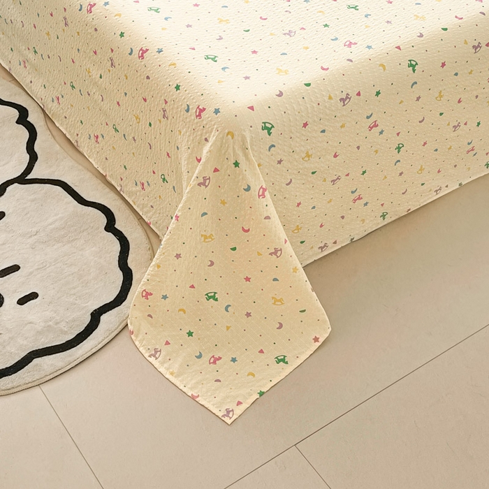 91家纺网 家纺一手货源 找家纺 几禾 2026新款高克重泡芙纱~印花款（单床单）-110g CD-摇摇木马