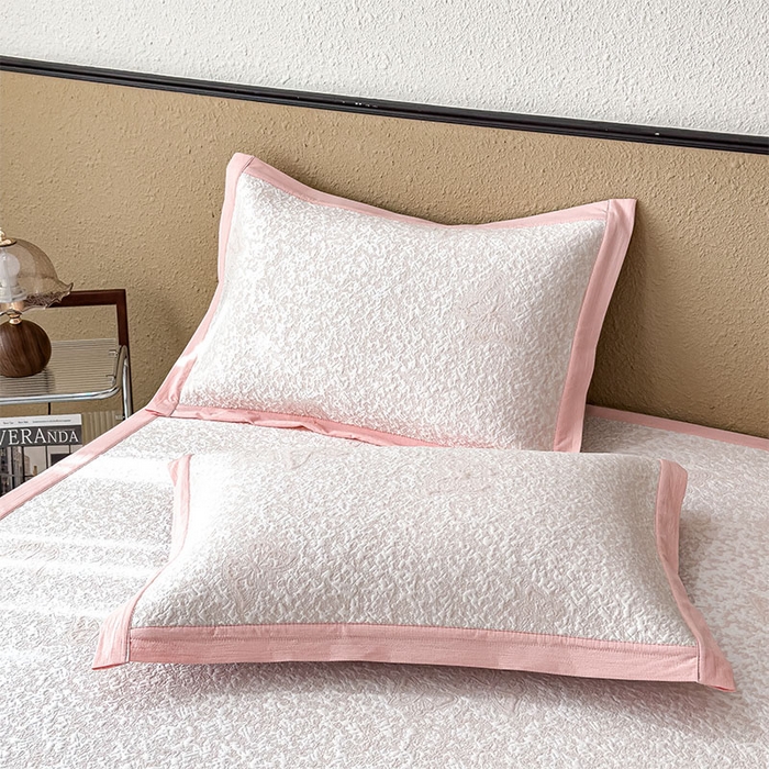 91家纺网 家纺一手货源 找家纺 几禾 2026新款凉感抗菌提花豆豆凉席蝶舞花语 床席-蝶舞花语-蝴蝶粉