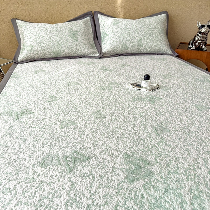 91家纺网 家纺一手货源 找家纺 几禾 2026新款凉感抗菌提花豆豆凉席蝶舞花语 床席-蝶舞花语-森林绿