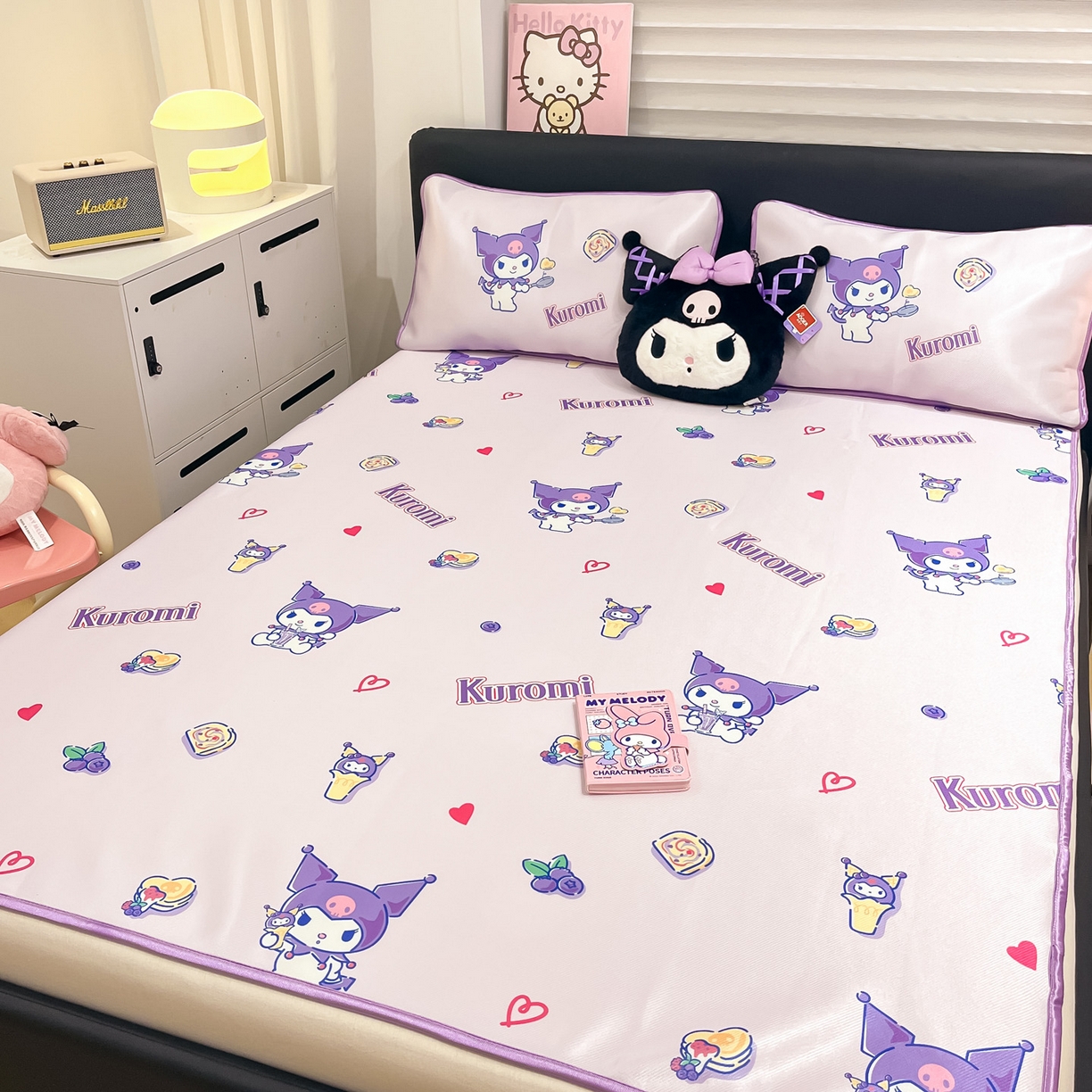 91家纺网 家纺一手货源 找家纺 暮思家居 2026新款三丽鸥正版授权数码印花A类可机洗1200D冰丝凉席三件套平铺款系列 平铺款-甜甜库洛米