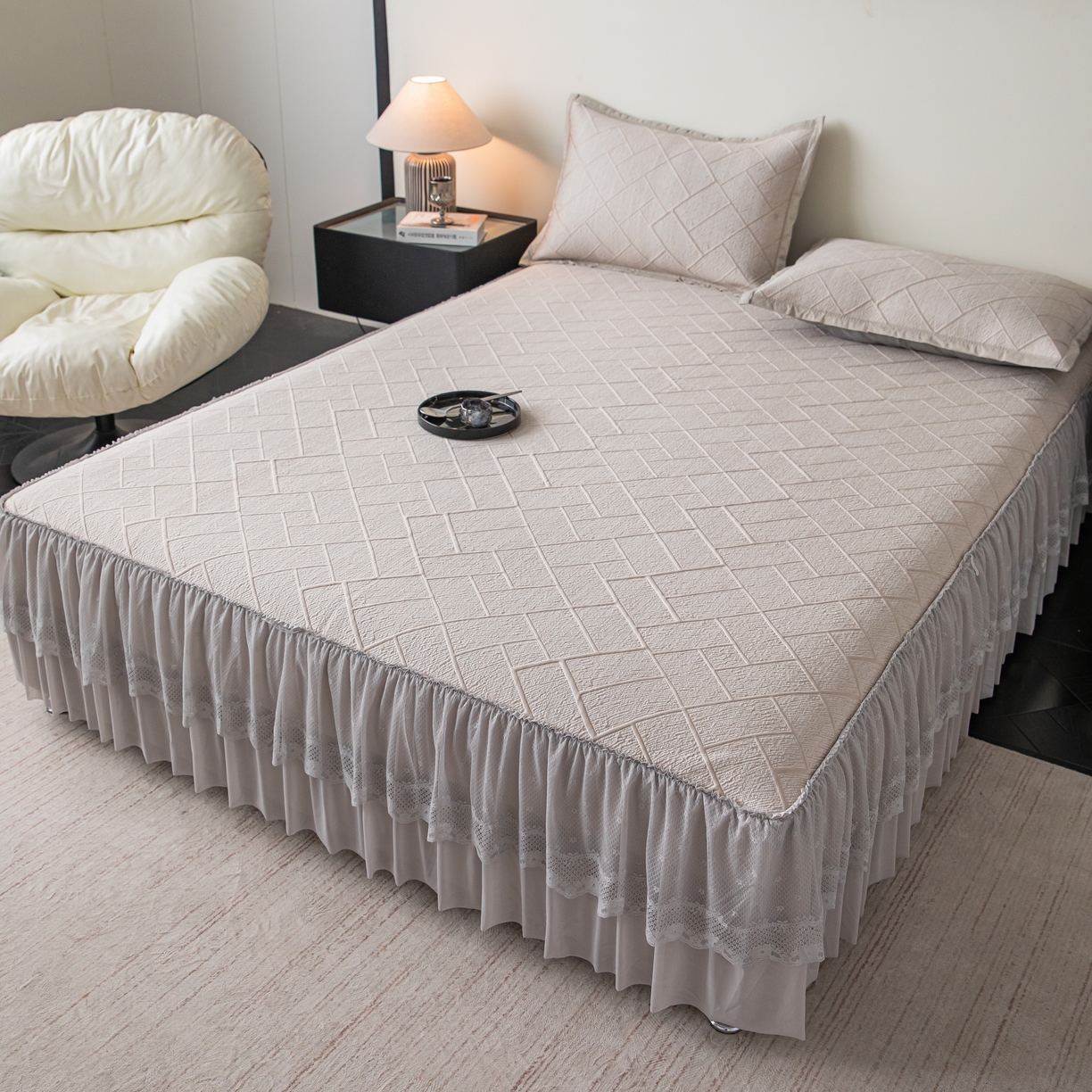 91家纺网 家纺一手货源 找家纺 （总）栩裕纺织 2026新款清纱菱纹床裙款豆豆席凉席