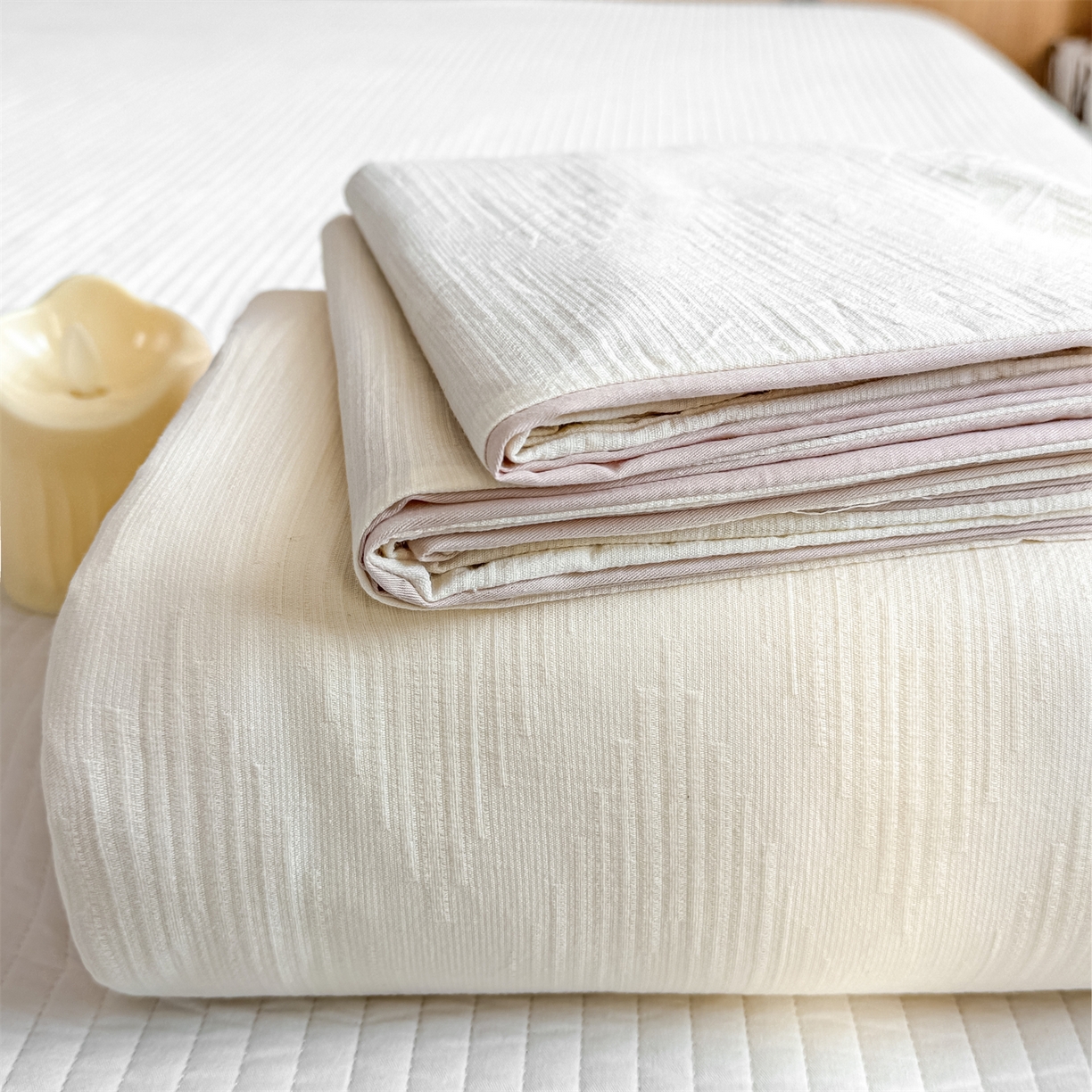 91家纺网 家纺一手货源 找家纺 （总）灰鲸 2026新款全棉简约三层纱色织提花单品床单