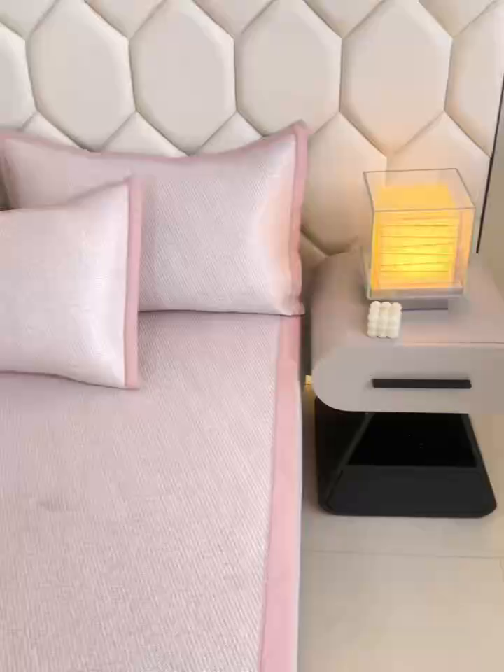 91家纺网 家纺一手货源 找家纺 （总）尚品凤凰 2026新款凉感提花豆豆平铺款-雾里寻花