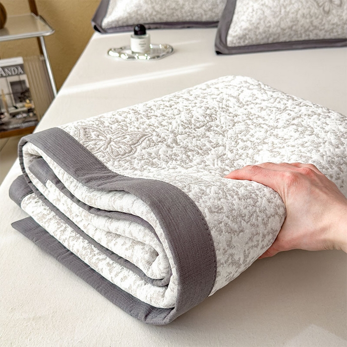 91家纺网 家纺一手货源 找家纺 几禾 2026新款凉感抗菌提花豆豆凉席蝶舞花语 床席-蝶舞花语-星空咖