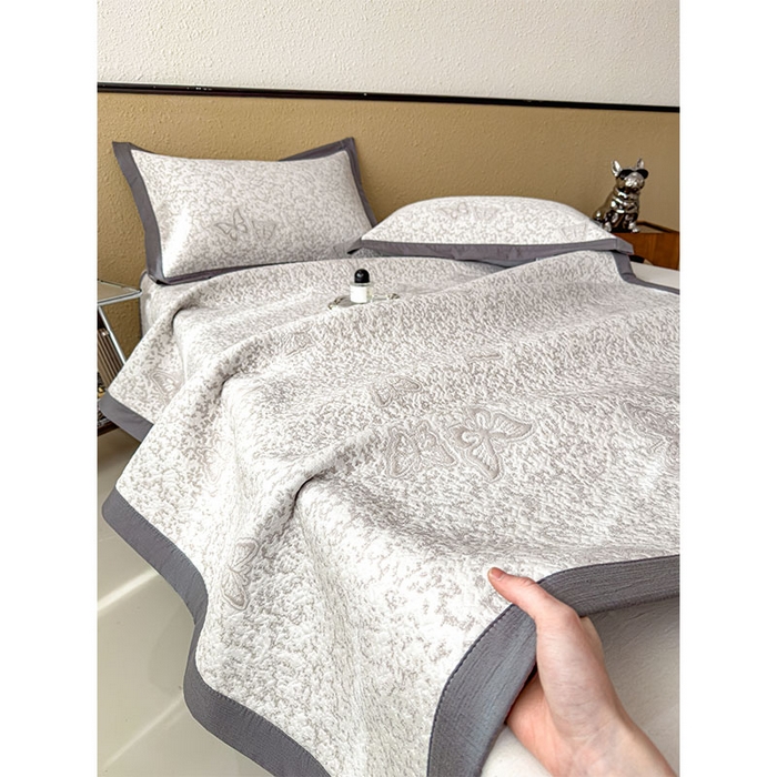 91家纺网 家纺一手货源 找家纺 几禾 2026新款凉感抗菌提花豆豆凉席蝶舞花语 床席-蝶舞花语-星空咖