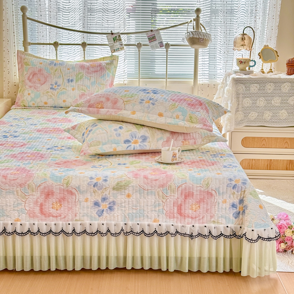 91家纺网 家纺一手货源 找家纺 （总）鑫利来家纺 2026新款法式花边赫本风水洗棉四件套韩版小清新四件套四件套