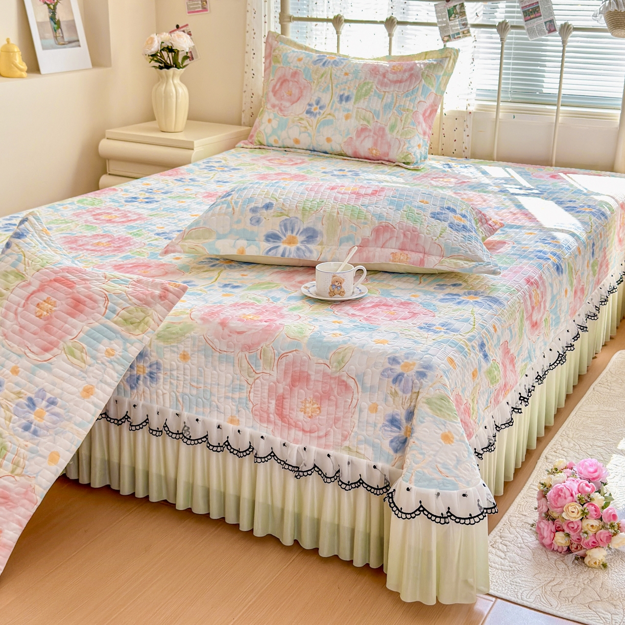 91家纺网 家纺一手货源 找家纺 （总）鑫利来家纺 2026新款凉感丝小冰皮软凉席三件套蕾丝花边床裙款养生空调席子三件套单凉席