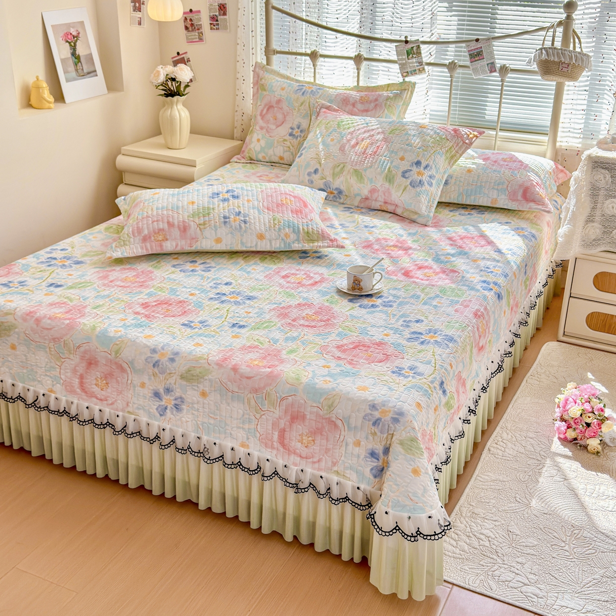 91家纺网 家纺一手货源 找家纺 （总）鑫利来家纺 2026新款凉感丝小冰皮软凉席三件套蕾丝花边床裙款养生空调席子三件套单凉席