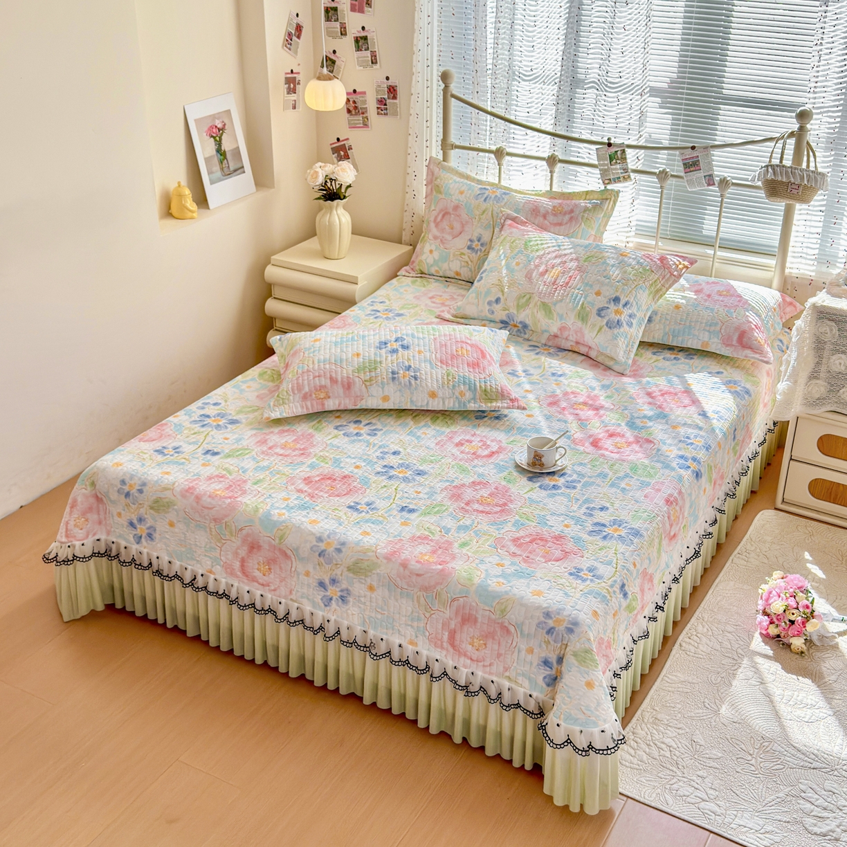 91家纺网 家纺一手货源 找家纺 （总）鑫利来家纺 2026新款凉感丝小冰皮软凉席三件套蕾丝花边床裙款养生空调席子三件套单凉席