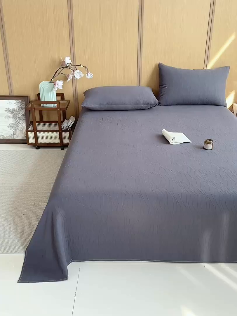 91家纺网 家纺一手货源 找家纺 灰鲸 2026新款全棉简约三层纱色织提花单品床单 浅忆-摩卡