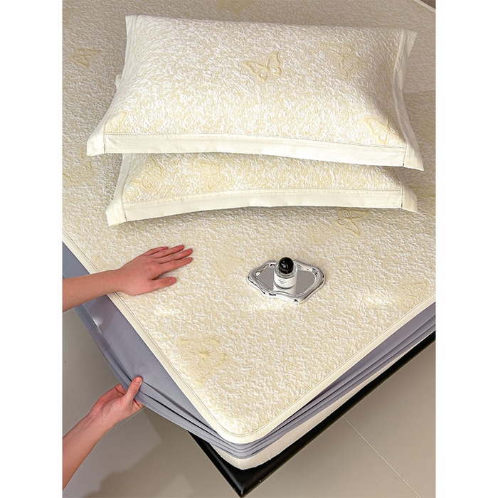 91家纺网 家纺一手货源 找家纺 几禾 2026新款凉感抗菌提花豆豆凉席蝶舞花语 床笠-蝶舞花语-泡泡黄