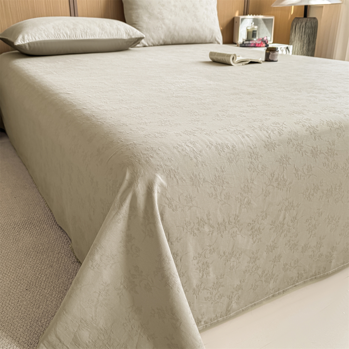 91家纺网 家纺一手货源 找家纺 灰鲸 2026新款全棉简约三层纱色织提花单品床单 花影-可可奶咖