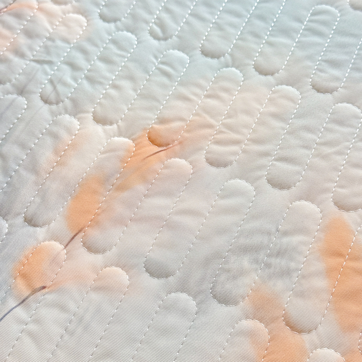 91家纺网 家纺一手货源 找家纺 鑫利来家纺 2026新款凉感丝小冰皮软凉席三件套蕾丝花边床裙款养生空调席子三件套单凉席 花间如梦