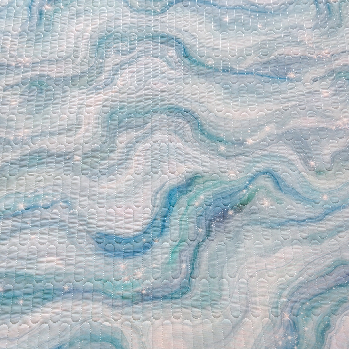 91家纺网 家纺一手货源 找家纺 鑫利来家纺 2026新款凉感丝小冰皮软凉席三件套蕾丝花边床裙款养生空调席子三件套单凉席 星河