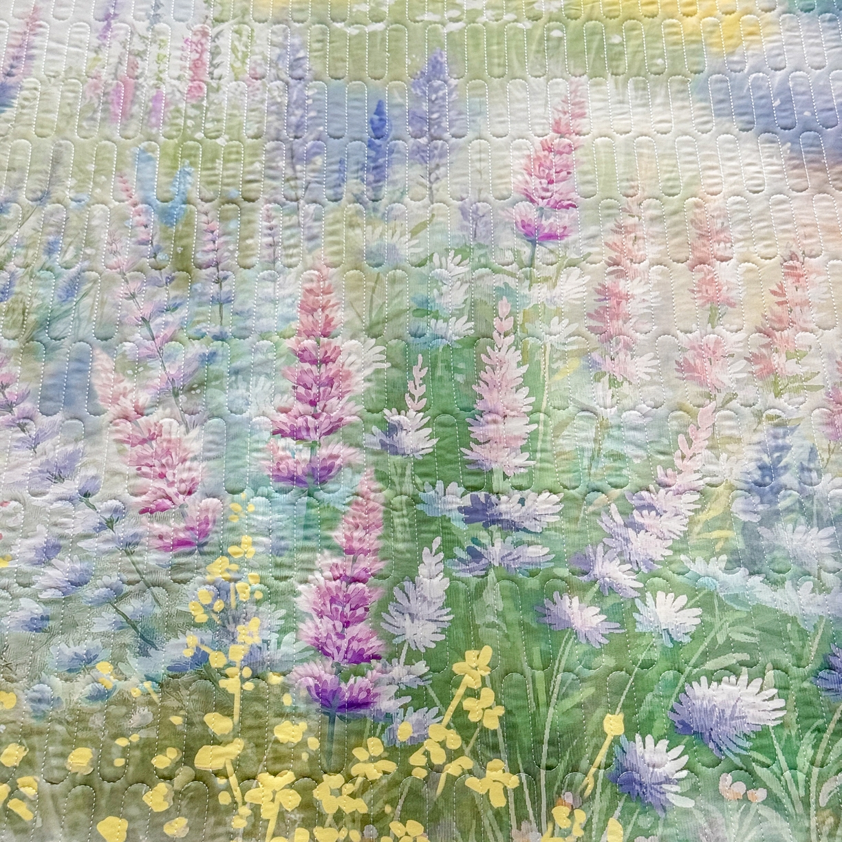 91家纺网 家纺一手货源 找家纺 鑫利来家纺 2026新款凉感丝小冰皮软凉席三件套蕾丝花边床裙款养生空调席子三件套单凉席 紫熏