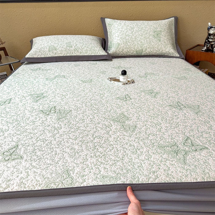 91家纺网 家纺一手货源 找家纺 几禾 2026新款凉感抗菌提花豆豆凉席蝶舞花语 床笠-蝶舞花语-森林绿