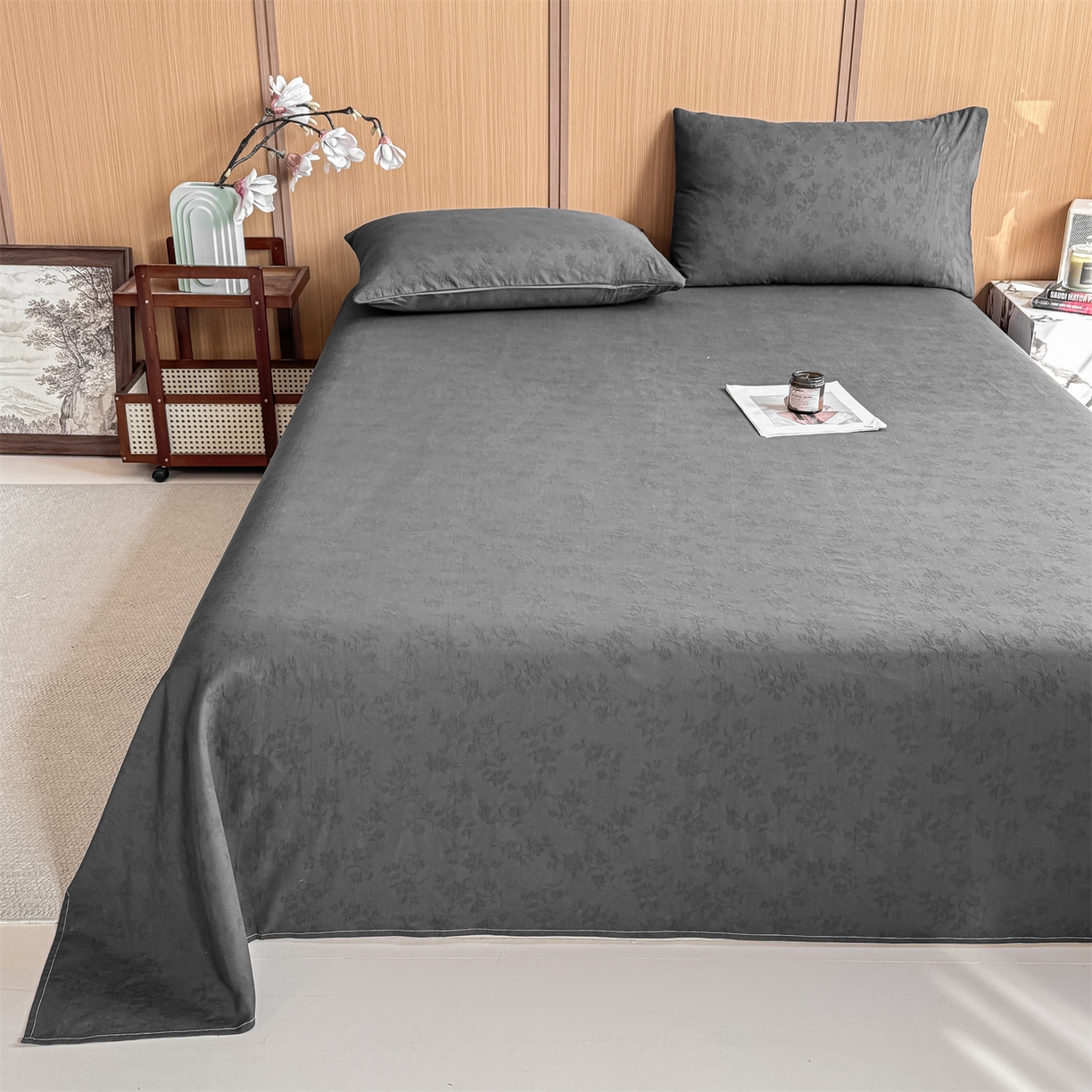 91家纺网 家纺一手货源 找家纺 灰鲸 2026新款全棉简约三层纱色织提花单品床单 花影-素墨
