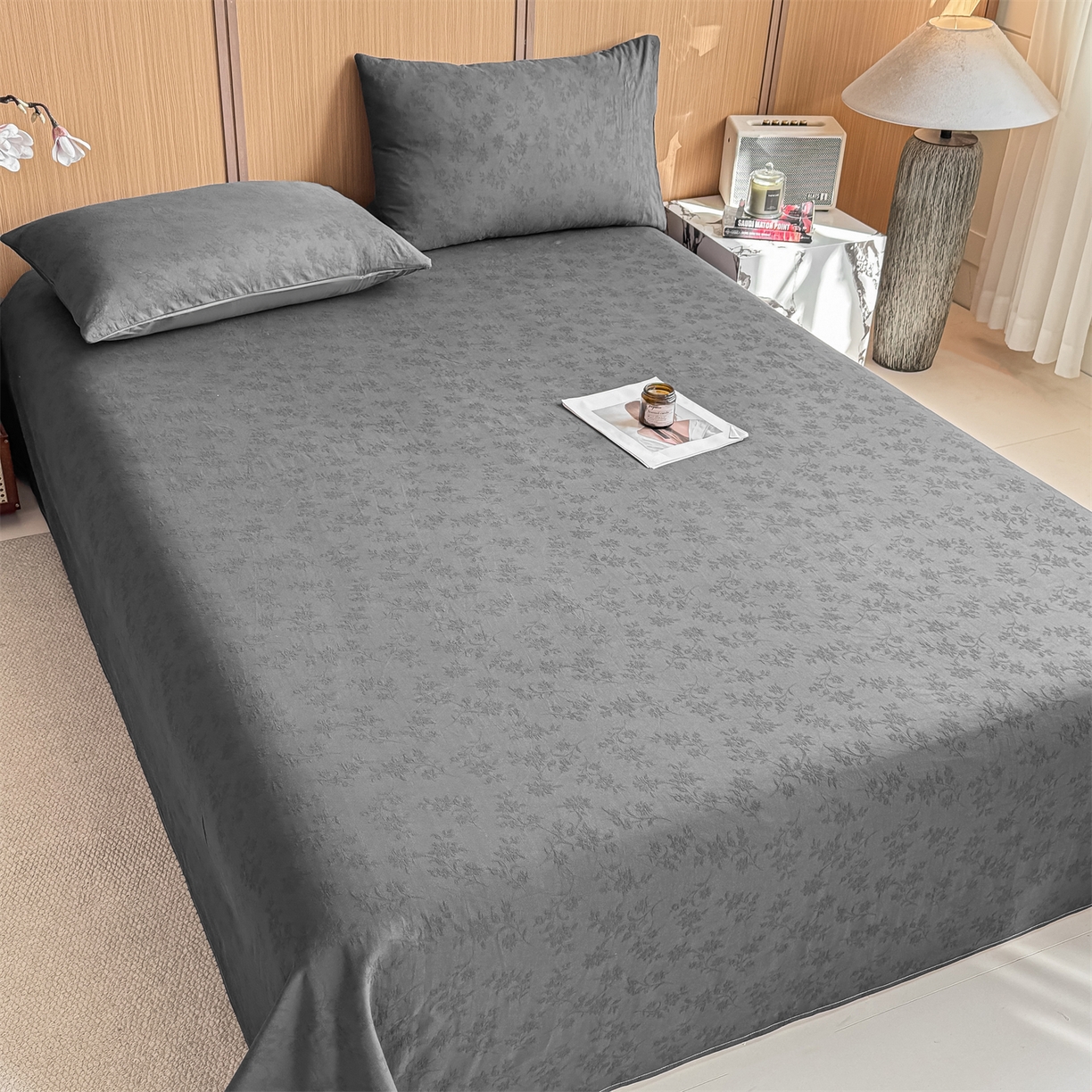 91家纺网 家纺一手货源 找家纺 灰鲸 2026新款全棉简约三层纱色织提花单品床单 花影-素墨
