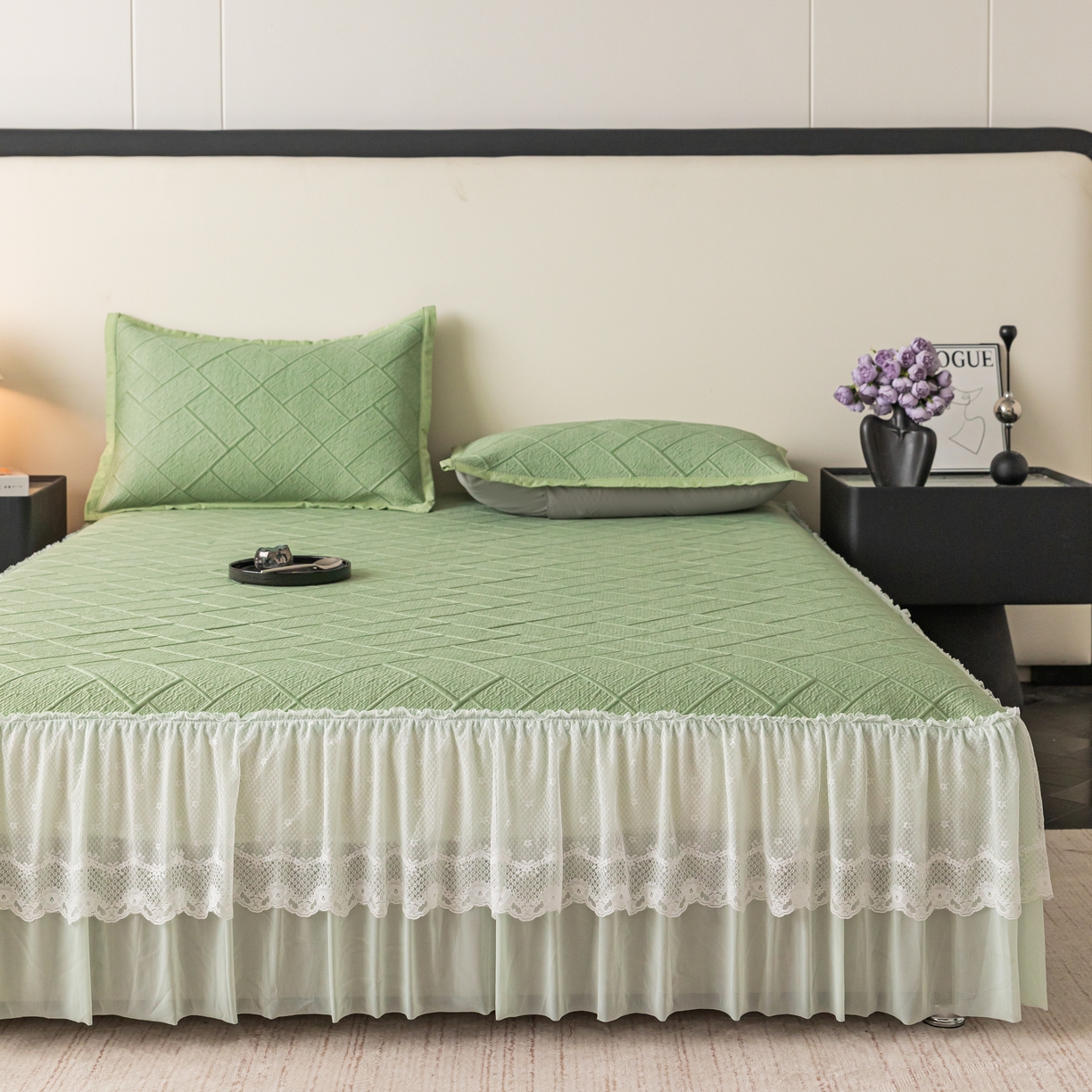 91家纺网 家纺一手货源 找家纺 栩裕纺织 2026新款清纱菱纹床裙款豆豆席凉席 薄荷绿