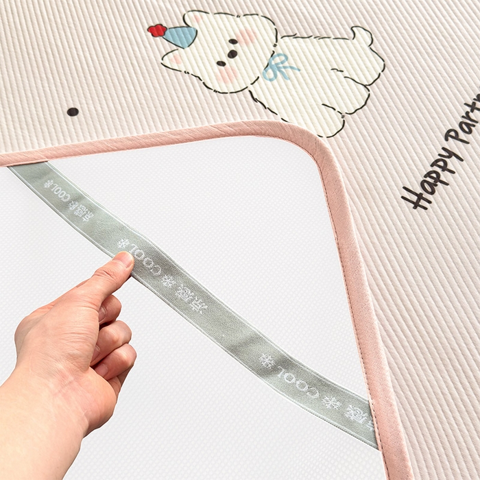 91家纺网 家纺一手货源 找家纺 几禾 2026新款卡通印花凉感凉豆豆凉席系列 快乐伙伴--床席款