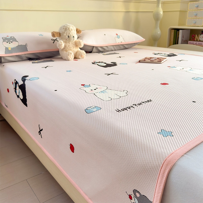 91家纺网 家纺一手货源 找家纺 几禾 2026新款卡通印花凉感凉豆豆凉席系列 快乐伙伴--床席款