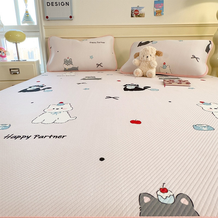 91家纺网 家纺一手货源 找家纺 几禾 2026新款卡通印花凉感凉豆豆凉席系列 快乐伙伴--床席款