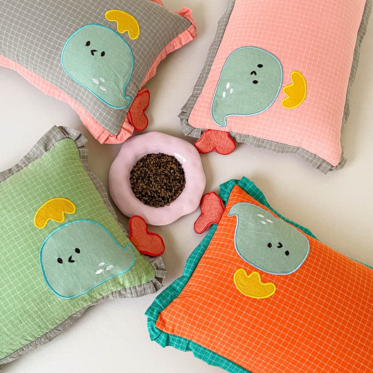 91家纺网 家纺一手货源 找家纺 梦叶草 2026新款全棉小鲸鱼荞麦枕枕头枕芯 组合图仅供展示不可下单