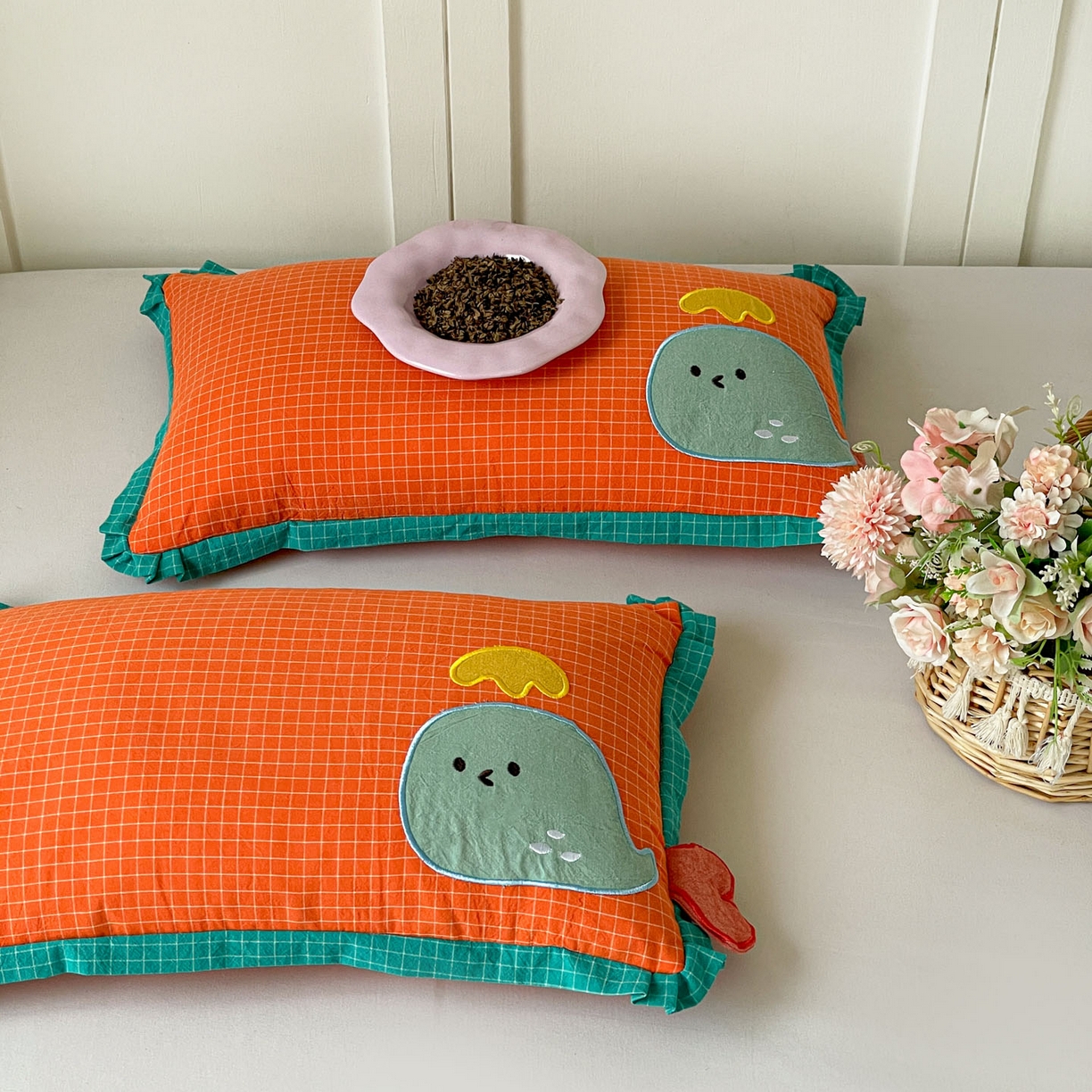 91家纺网 家纺一手货源 找家纺 梦叶草 2026新款全棉小鲸鱼荞麦枕枕头枕芯 小鲸鱼荞麦枕-橘色