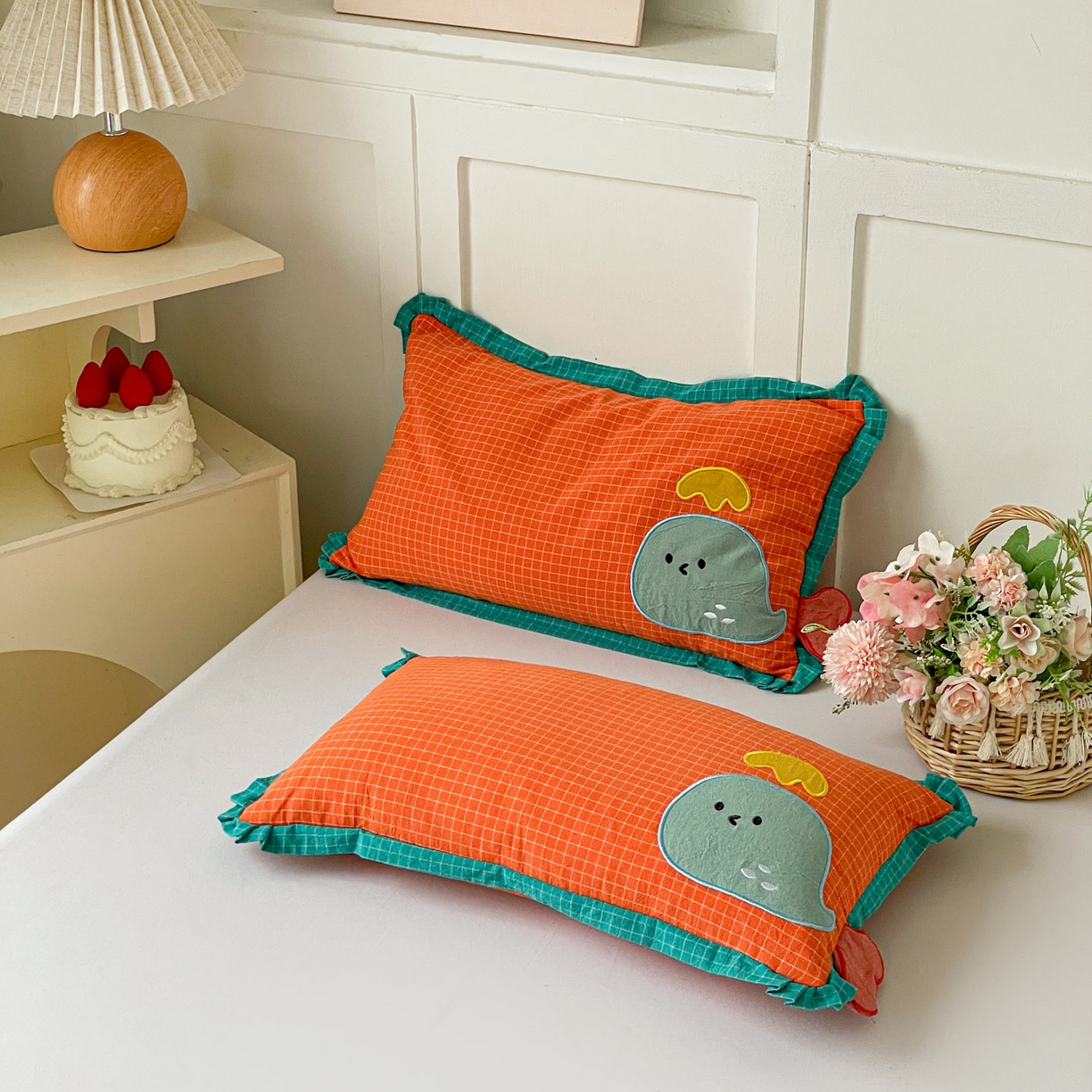 91家纺网 家纺一手货源 找家纺 梦叶草 2026新款全棉小鲸鱼荞麦枕枕头枕芯 小鲸鱼荞麦枕-橘色