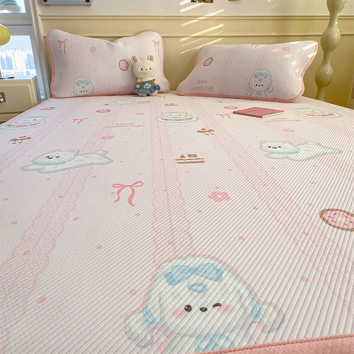 91家纺网 家纺一手货源 找家纺 几禾 2026新款卡通印花凉感凉豆豆凉席系列 萌萌皮皮狗--床席款