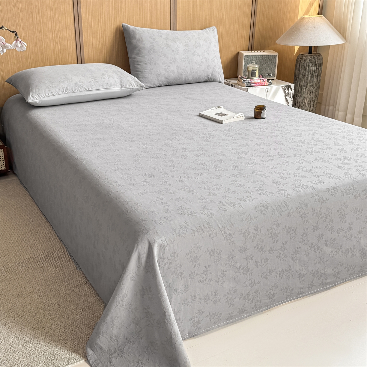 91家纺网 家纺一手货源 找家纺 灰鲸 2026新款全棉简约三层纱色织提花单品床单 花影-雾灰