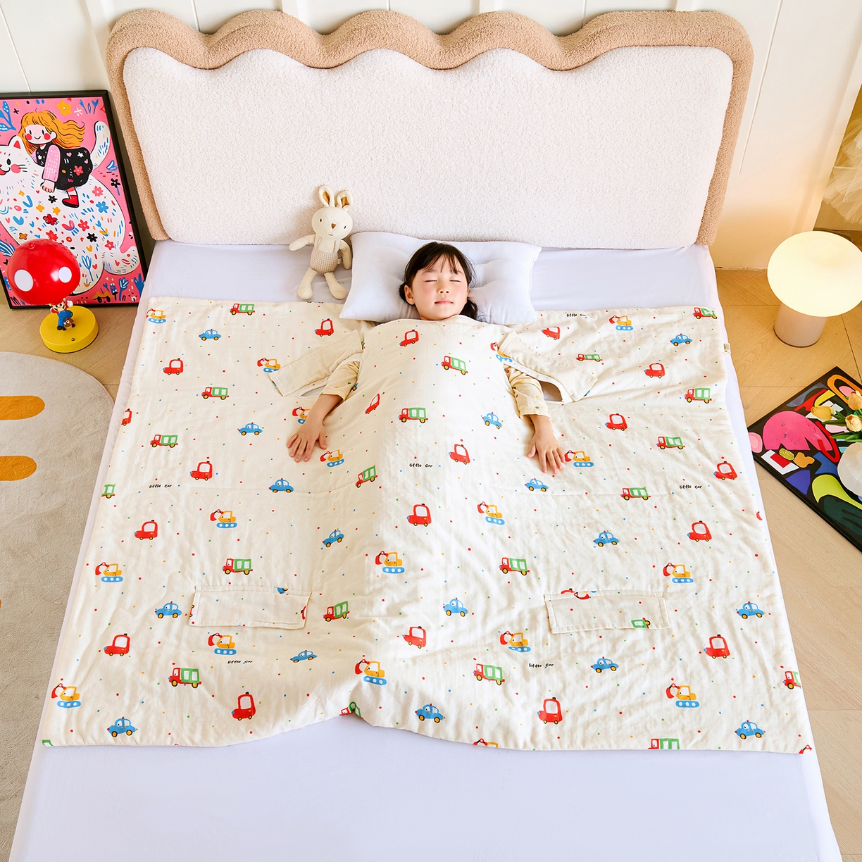 91家纺网 家纺一手货源 找家纺 拾小柒 2026新款全棉双层纱多功能防踢被 萌趣汽车城