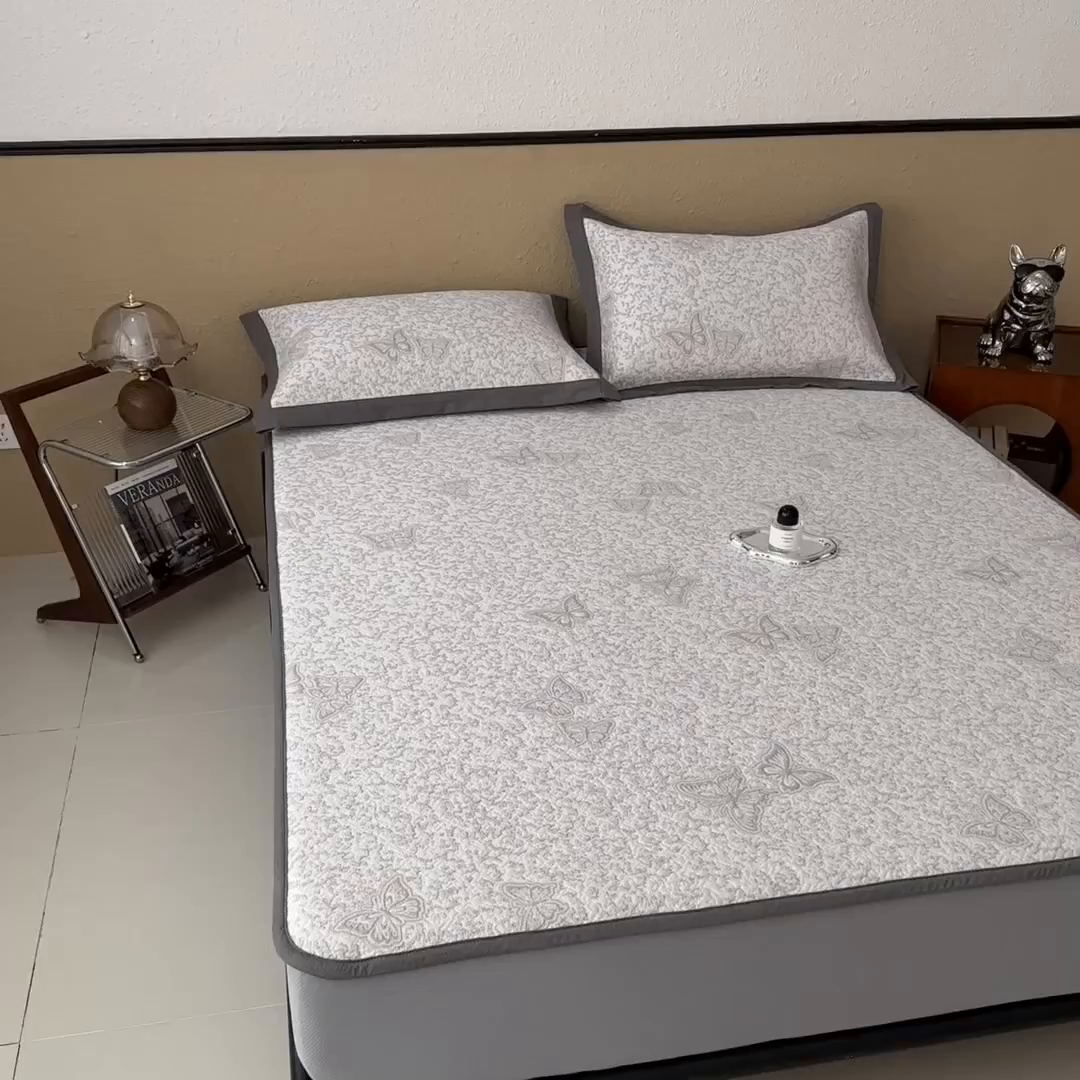 91家纺网 家纺一手货源 找家纺 几禾 2026新款凉感抗菌提花豆豆凉席蝶舞花语 床笠-蝶舞花语-星空咖