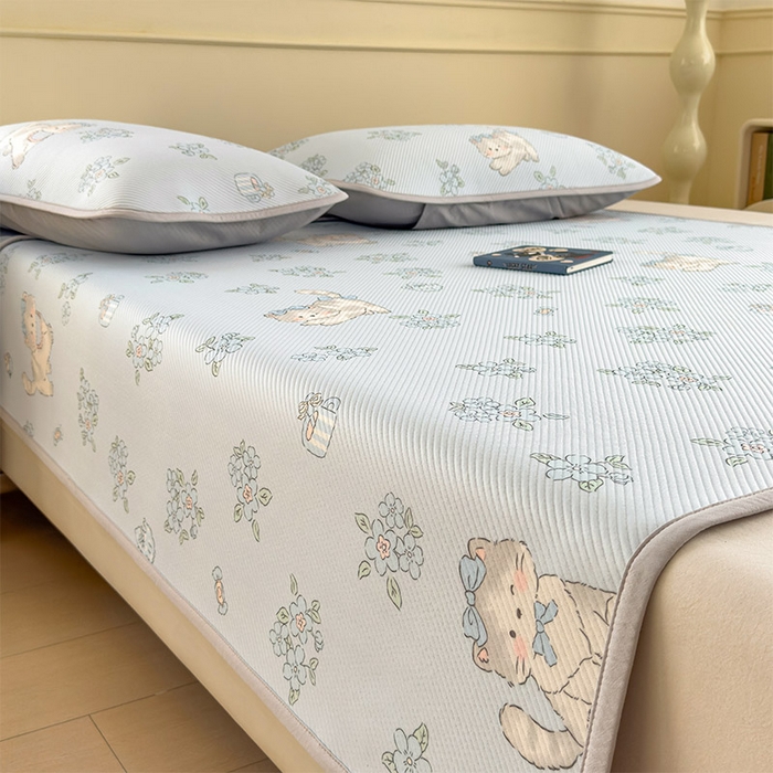 91家纺网 家纺一手货源 找家纺 几禾 2026新款卡通印花凉感凉豆豆凉席系列 小花猫--床席款